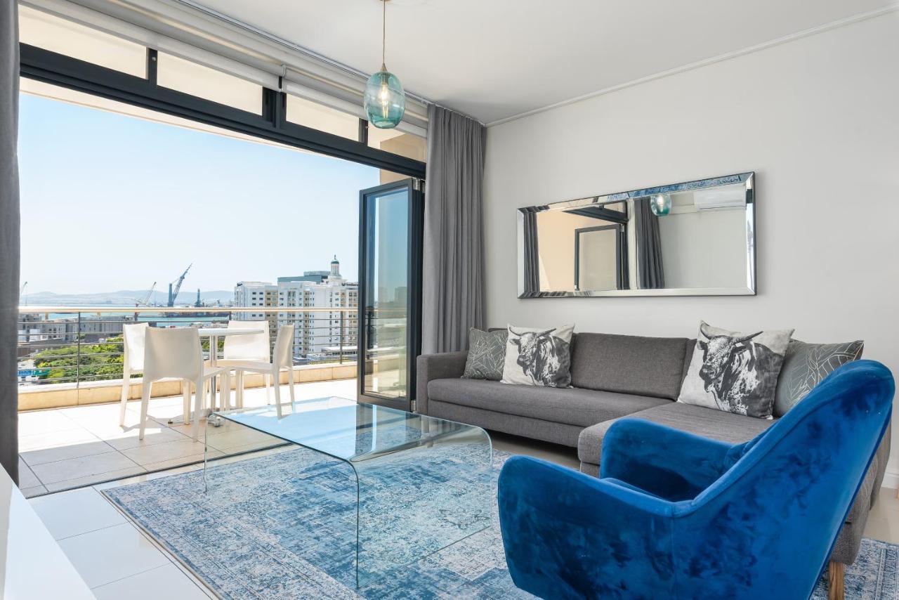 Dockside Apartment